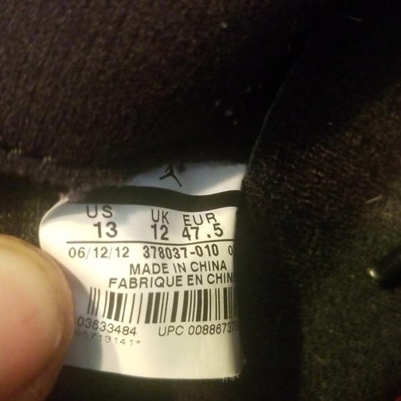 Jordan 11 breds - Picture 6 of 8